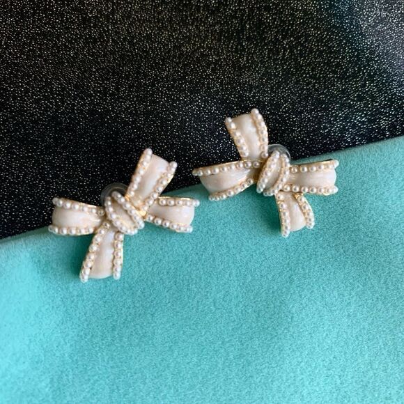 New Beautiful Bow-knot With Pearl Long Tassel Earrings 2 in 1 - Picture 9 of 12